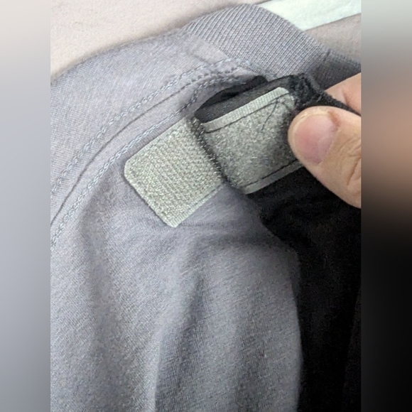 Batman size 16 costume tshirt with Velcro cape with fading - Picture 7 of 9